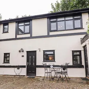 https://mayfield-cottage.hotelsin-chester.com