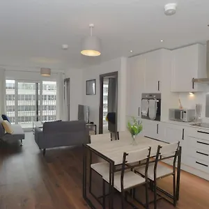 Apartment Stylish, 2-bedroom Flat, Central Flat, 11th Floor, Southend-on-Sea