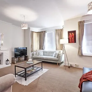 Apartment Charming And Cozy, Southend-on-Sea