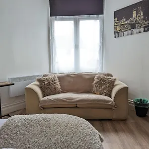 https://serene-1-bedroom-flat-in-roath.cardiffhotelswales.com